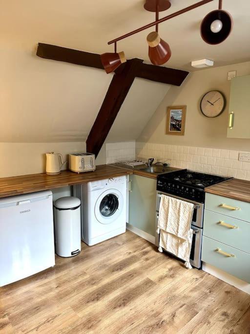 דירות Countryside Loft In ברידג'נורת' מראה חיצוני תמונה